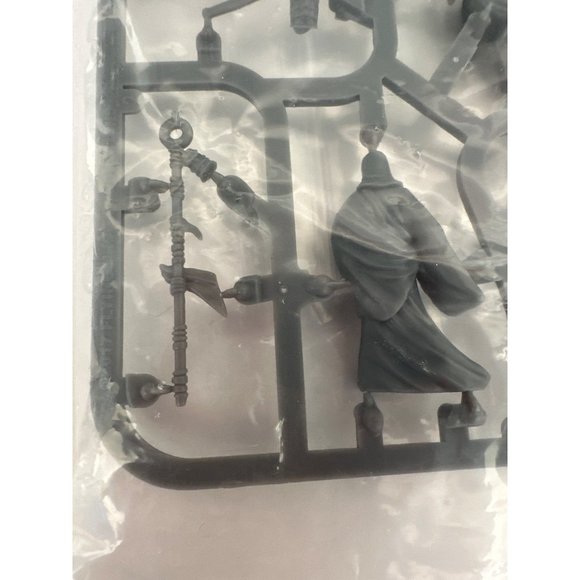 Forbidden Fortress Alt Gender Hero Miniatures Pack Sealed New Replacement SOB - Picture 7 of 7